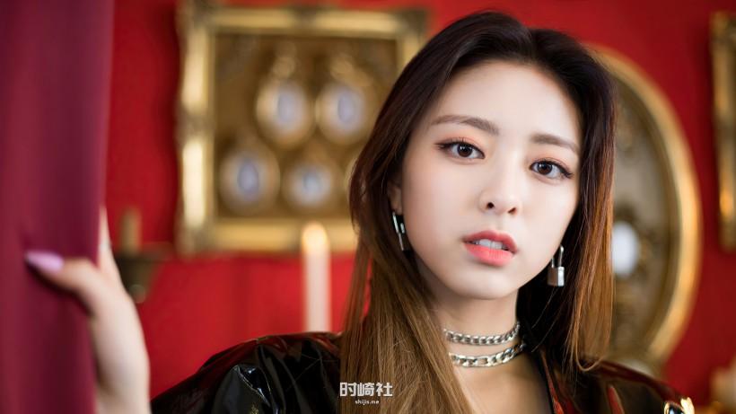 Hussey申有娜隶属哪个女团成员？出道前是否为运动员散发怎样清纯感？