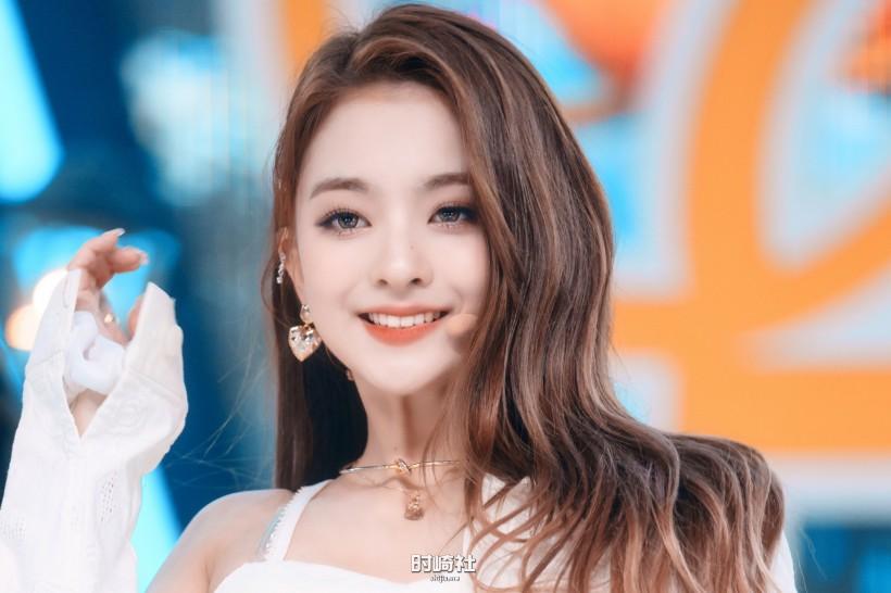 Na-gyung Lee李娜炅隶属哪个女团成员？凭借怎样时尚发型突显时尚感？