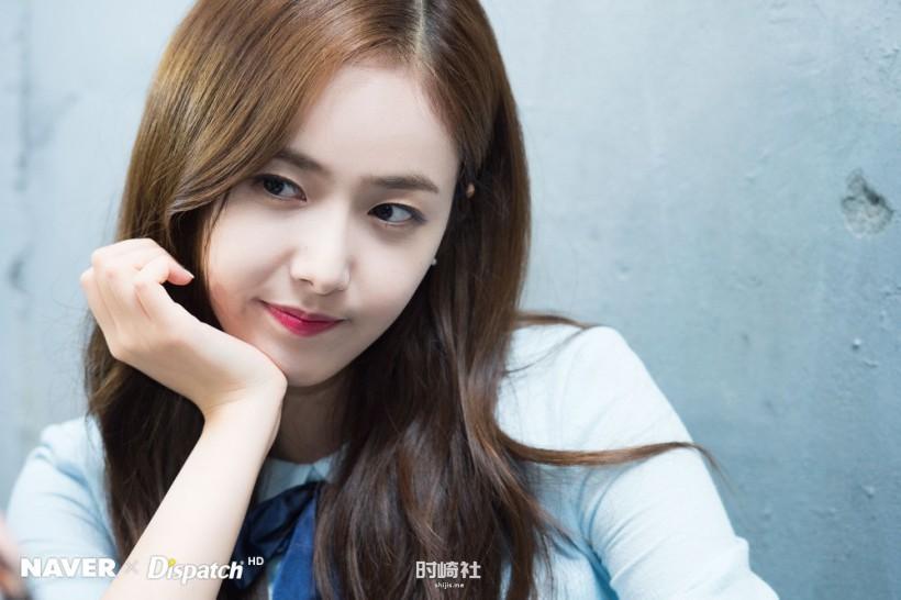 Hwang Eun Bi黄恩妃隶属哪个女团成员？怎样青春少女形象评价似清流？