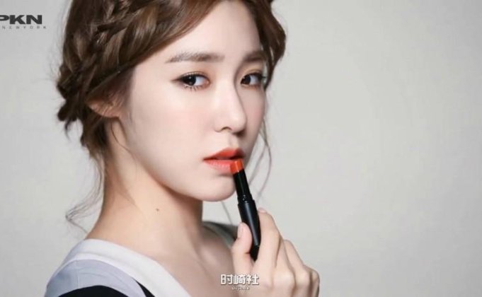 何时发布首张SOLO专辑？Tiffany Young黄美英是哪个女团多重国籍成员？